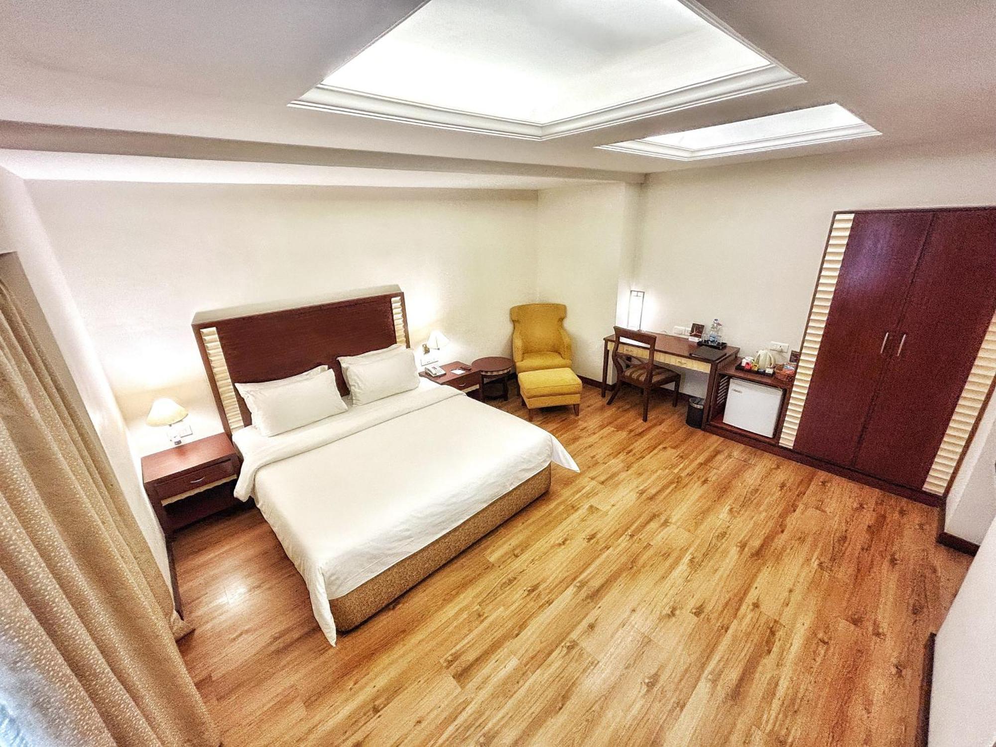 Hotel The Residency Karur Extérieur photo