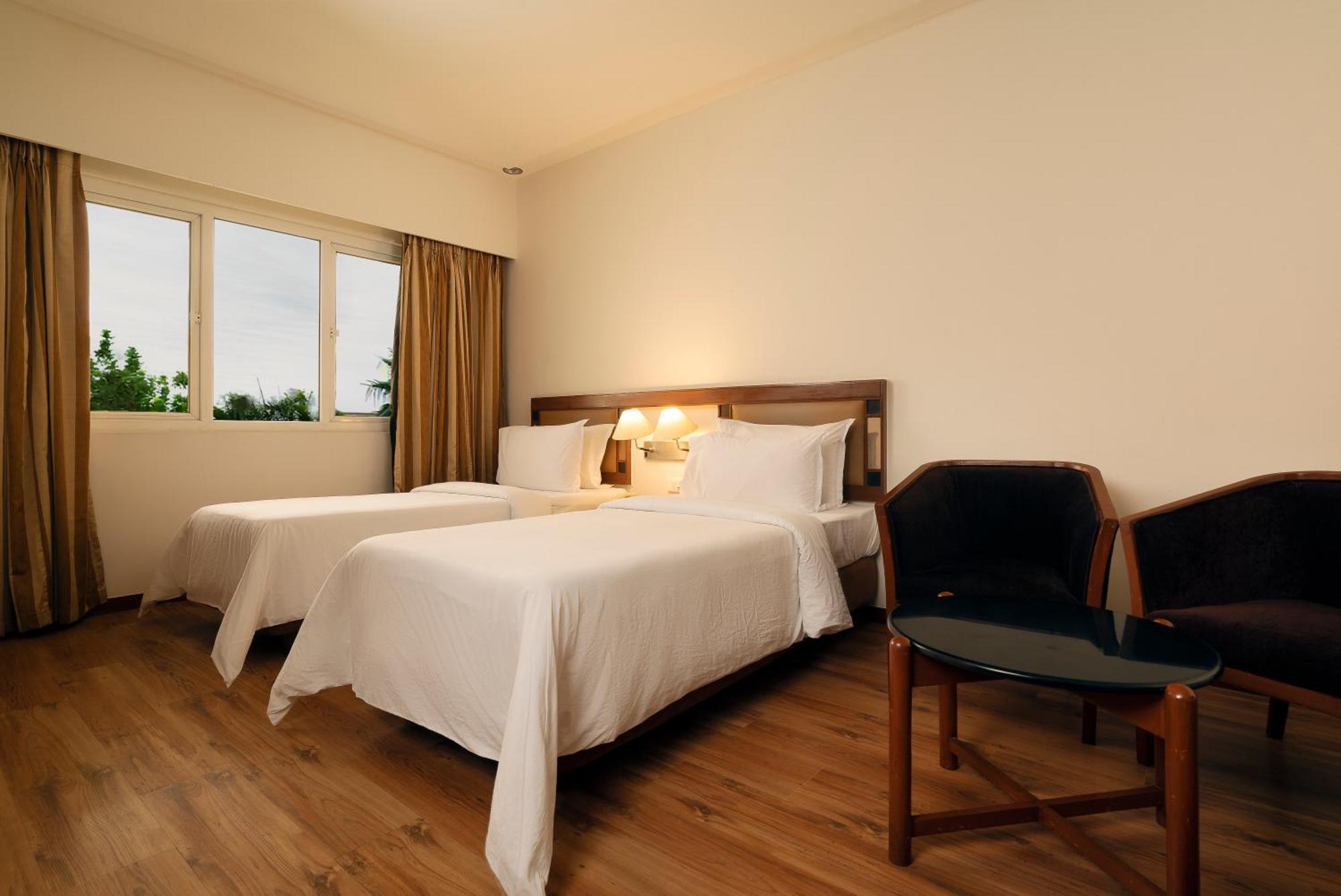 Hotel The Residency Karur Extérieur photo