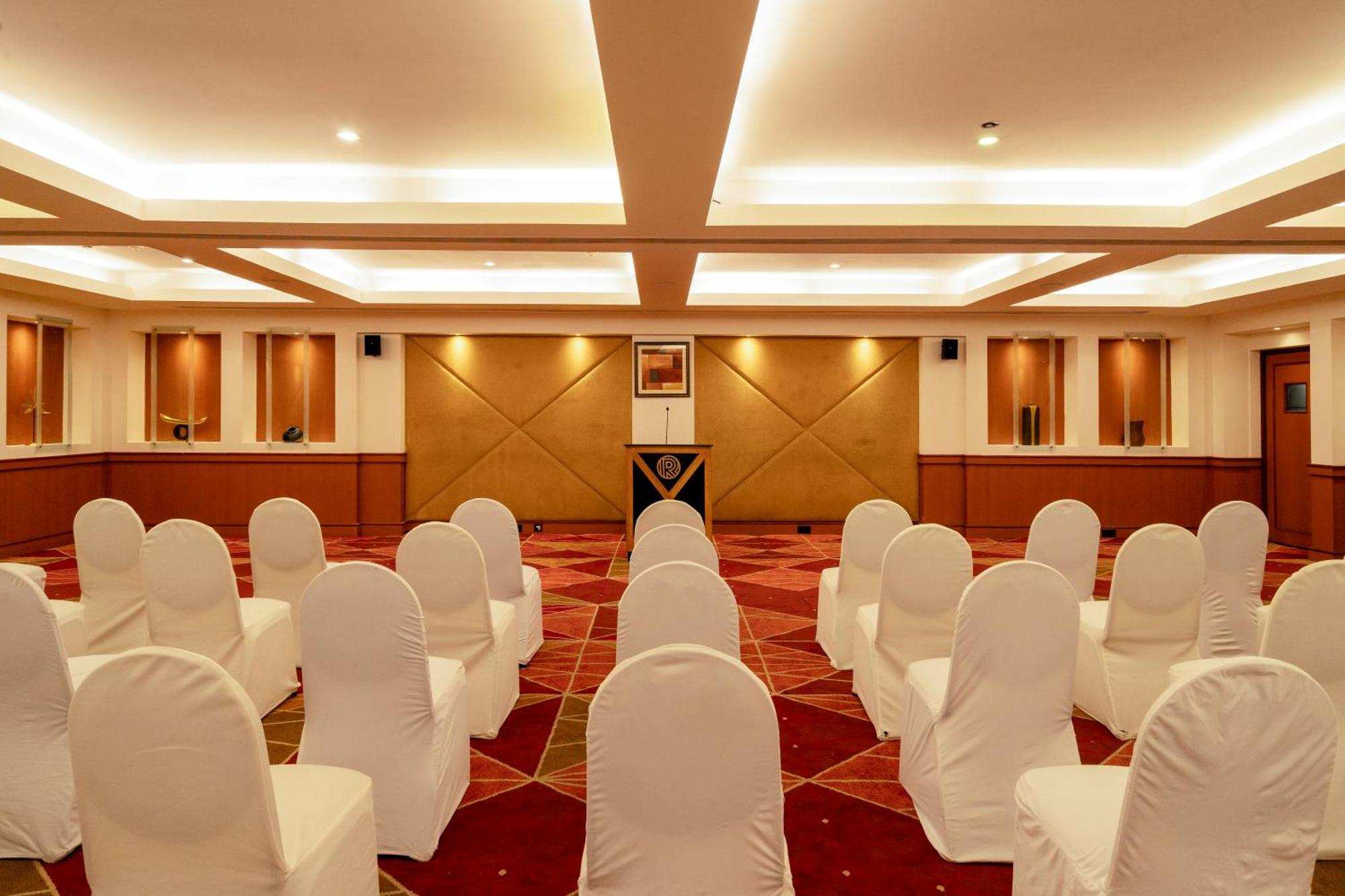 Hotel The Residency Karur Extérieur photo